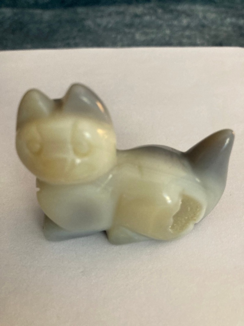 SOLD TO @cylam
Ceramic Cat Figurine - Cream and Gray Decorative Pet Ornam